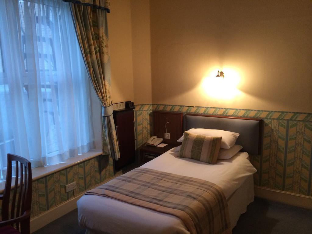 The Wessex Hotel Борнмут Экстерьер фото